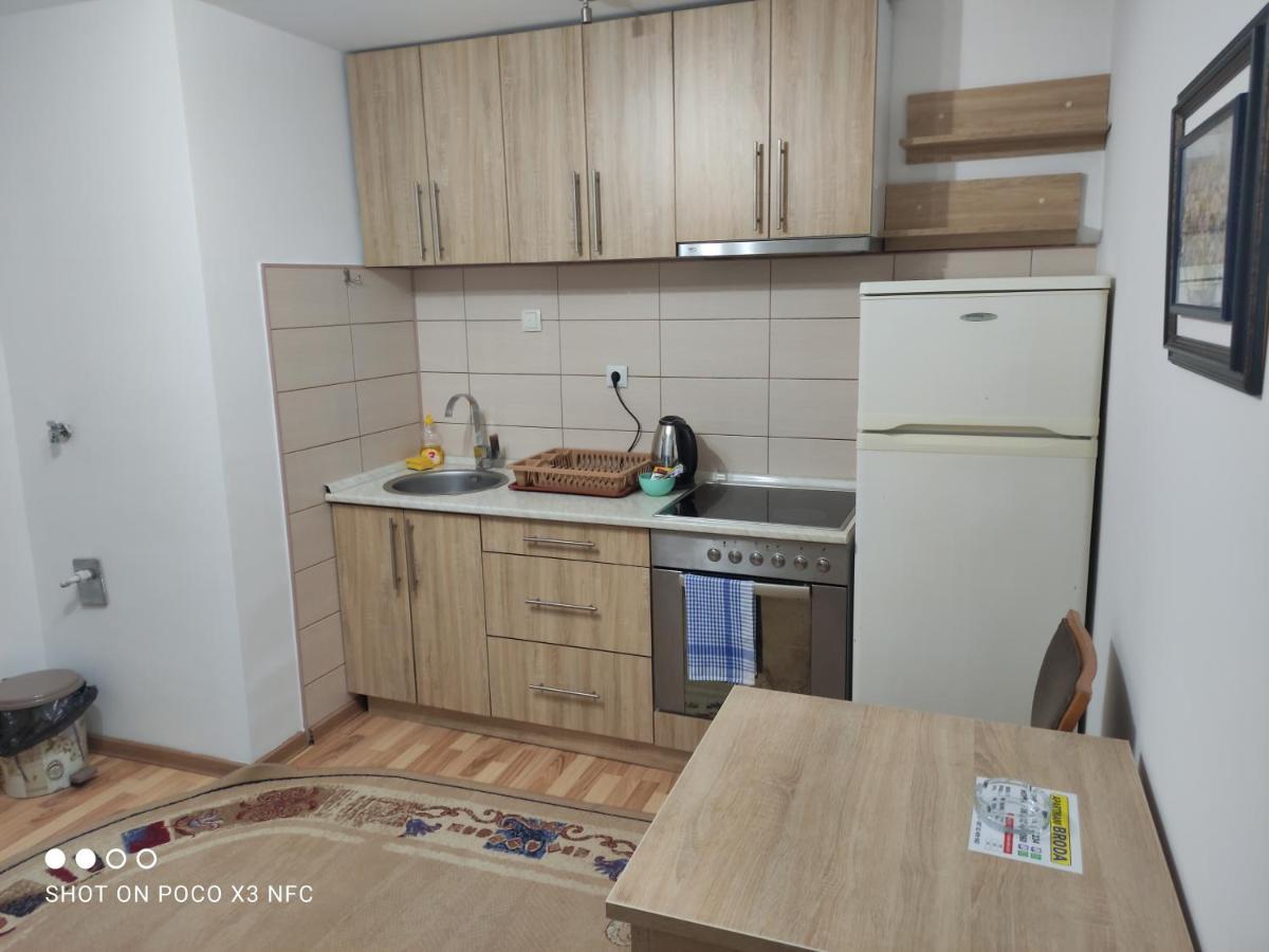 זניקה Apartmani Brod מראה חיצוני תמונה