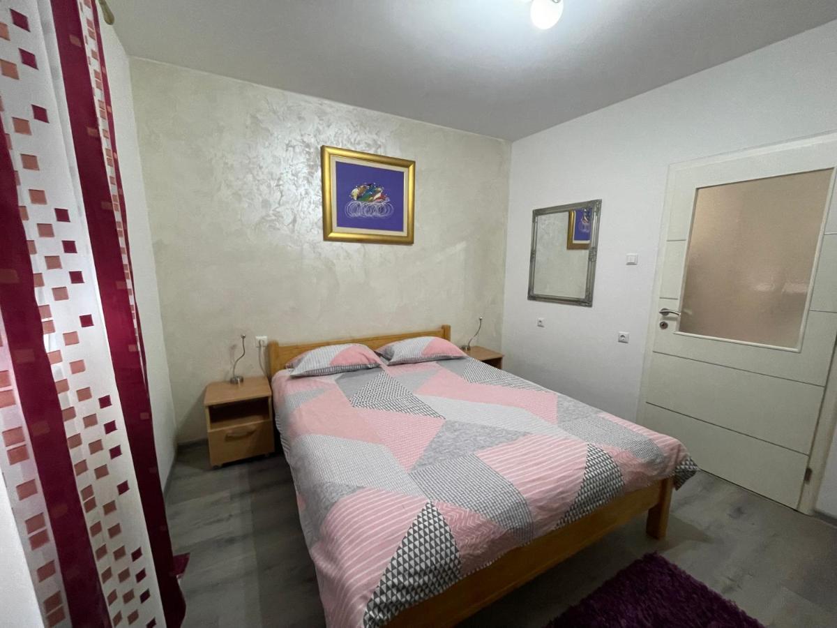 זניקה Apartmani Brod מראה חיצוני תמונה