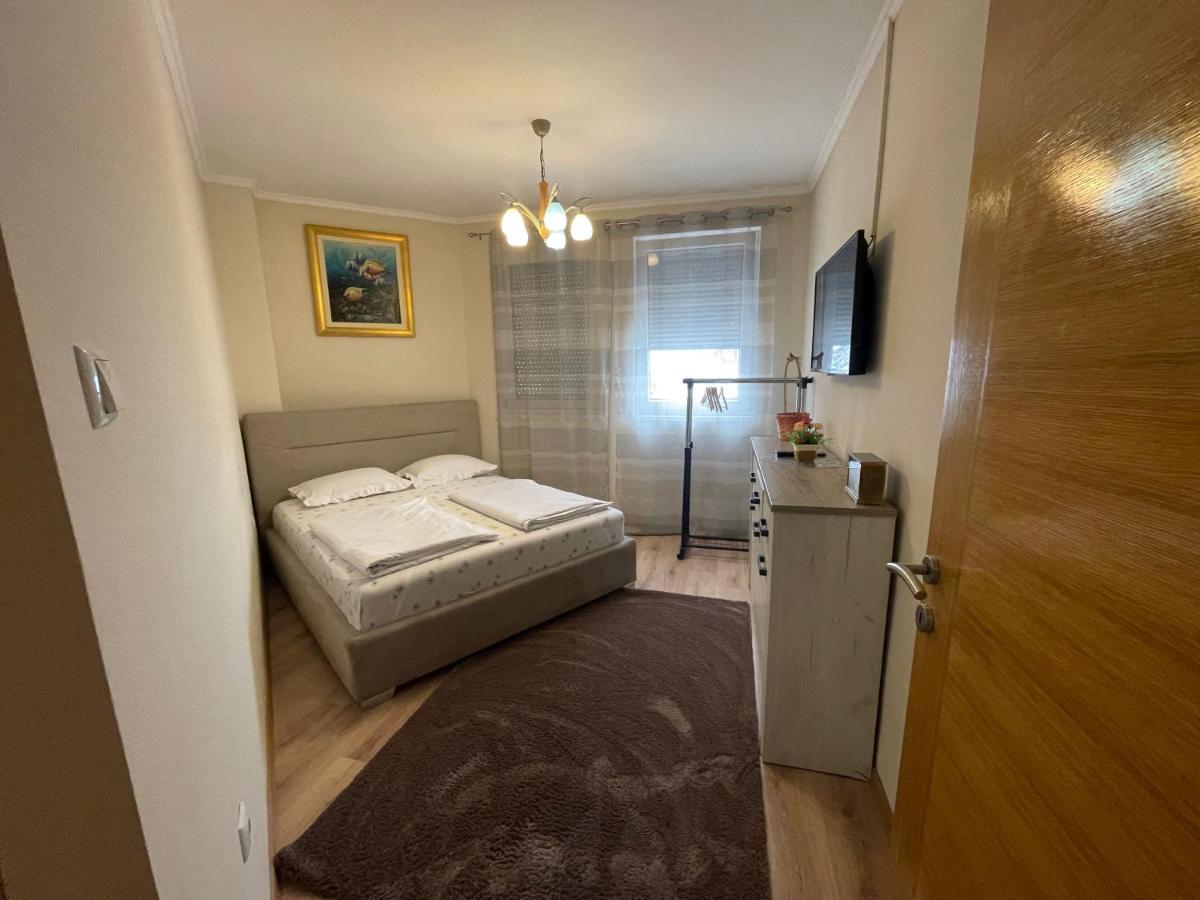 זניקה Apartmani Brod מראה חיצוני תמונה