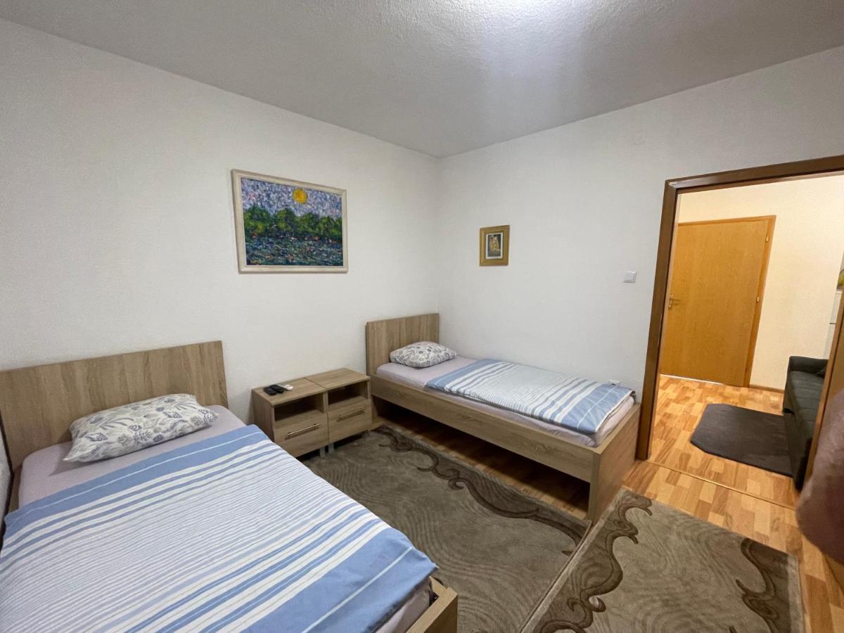 זניקה Apartmani Brod מראה חיצוני תמונה